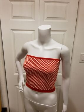 Butter Melon Red Checkered Strapless Tube Top